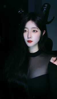 李情深